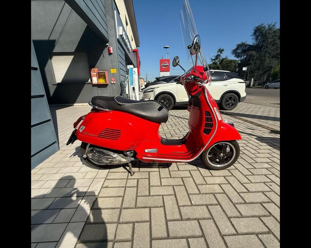 Vespa GTS 300 Super ABS (2014 - 16) (4)