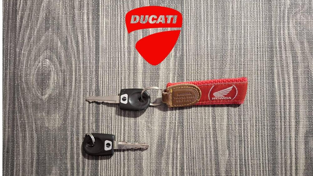 Ducati Monster 600 (1994 - 02) (4)