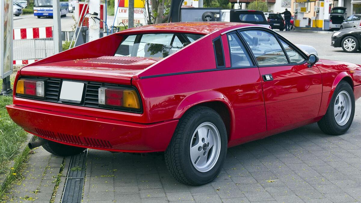 Il Raduno delle Lancia Beta Montecarlo a casa di Jeremy Clarkson... e il commento in diretta [VIDEO]