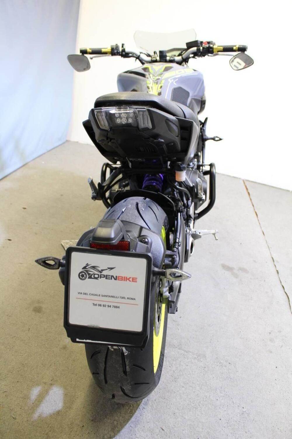 Yamaha MT-09 (2017 - 20) (5)