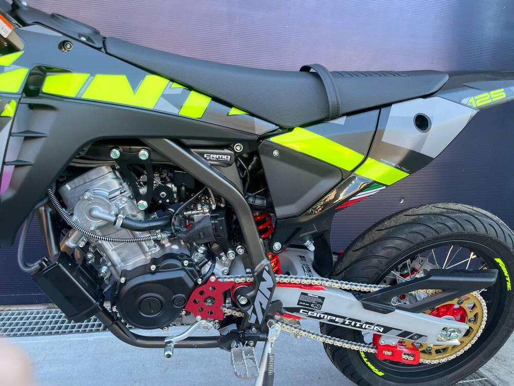 Fantic Motor XMF 125 Competition (2025) (4)