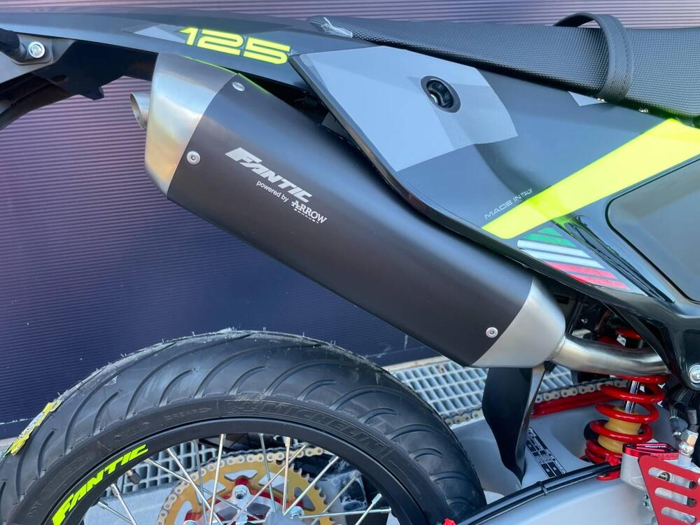 Fantic Motor XMF 125 Competition (2025) (5)