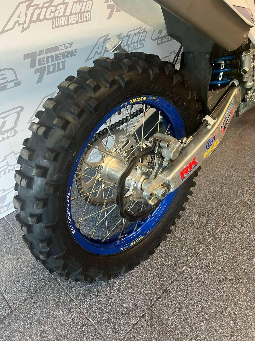 Tm Moto EN 250 ES Fi 2T (2023) (7)