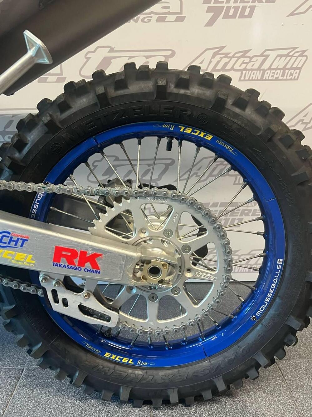 Tm Moto EN 250 ES Fi 2T (2023) (10)