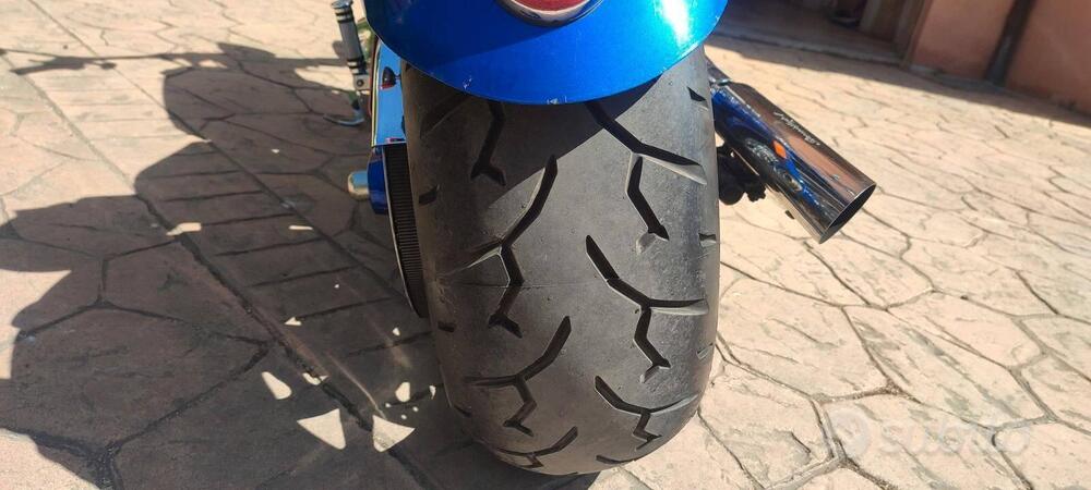 Harley-Davidson 1584 Rocker C (2009 - 11) - FXCWC (4)