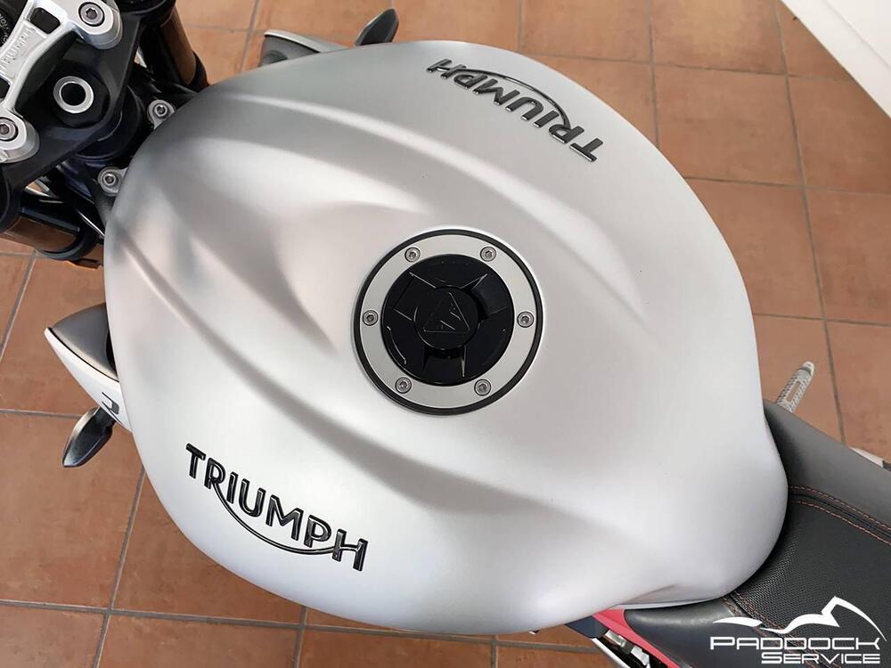 Triumph Street Triple R (2017 - 20) (8)