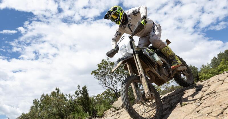 TEST: Abbiamo provato le primissime Triumph da ENDURO: vanno bene come le gemelle da MX!? [VIDEO]