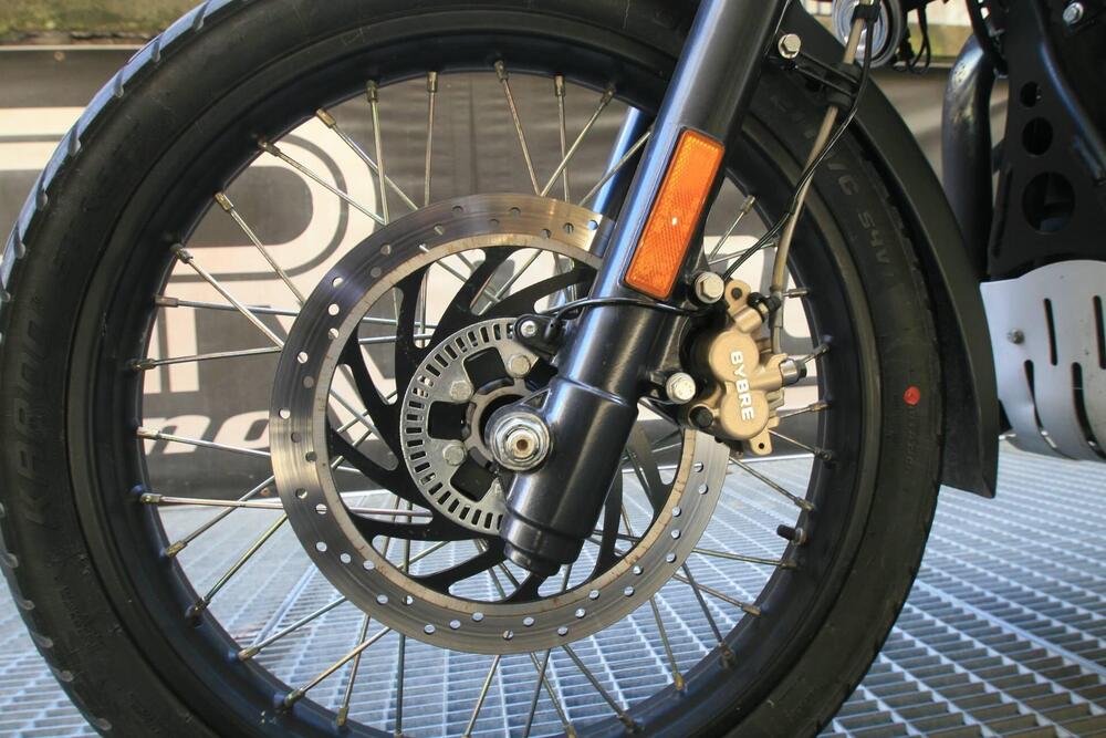 Royal Enfield Himalayan 411 (2017 - 20) (10)