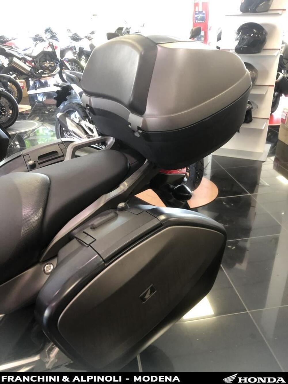 Honda Integra 750 DCT (2016 - 17) (3)