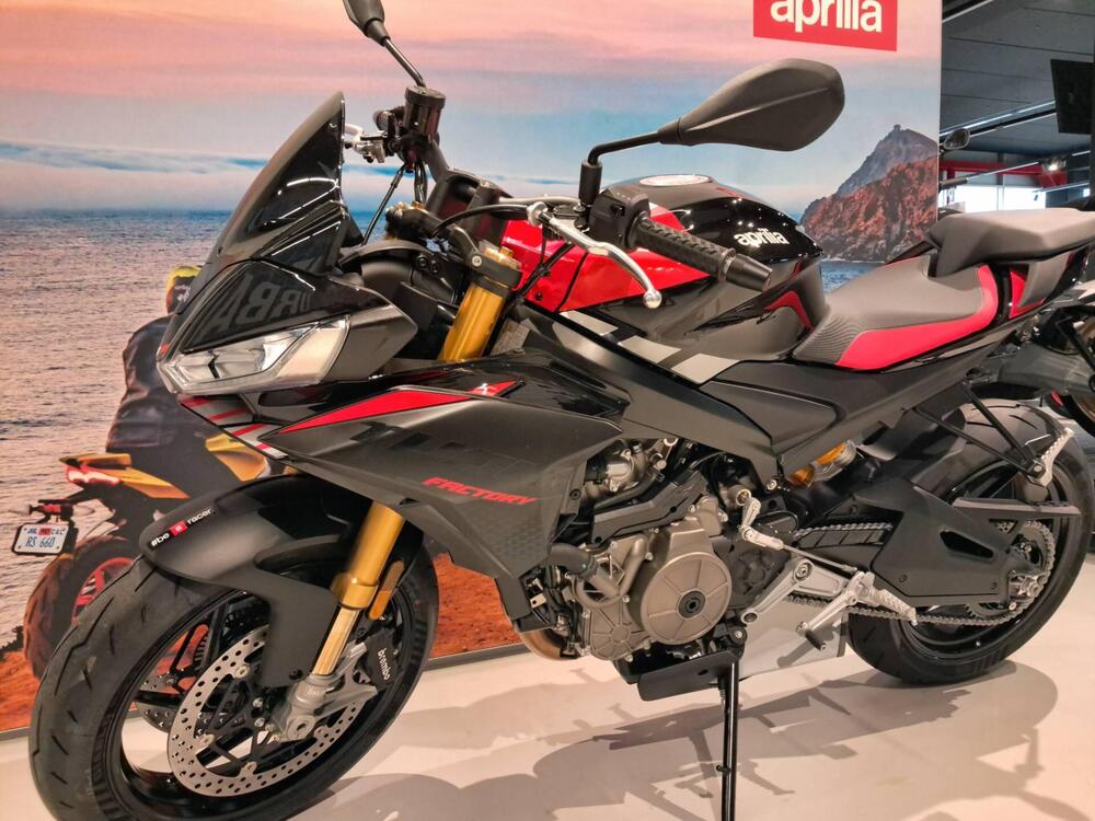 Aprilia Tuono 660 Factory (2025) (8)