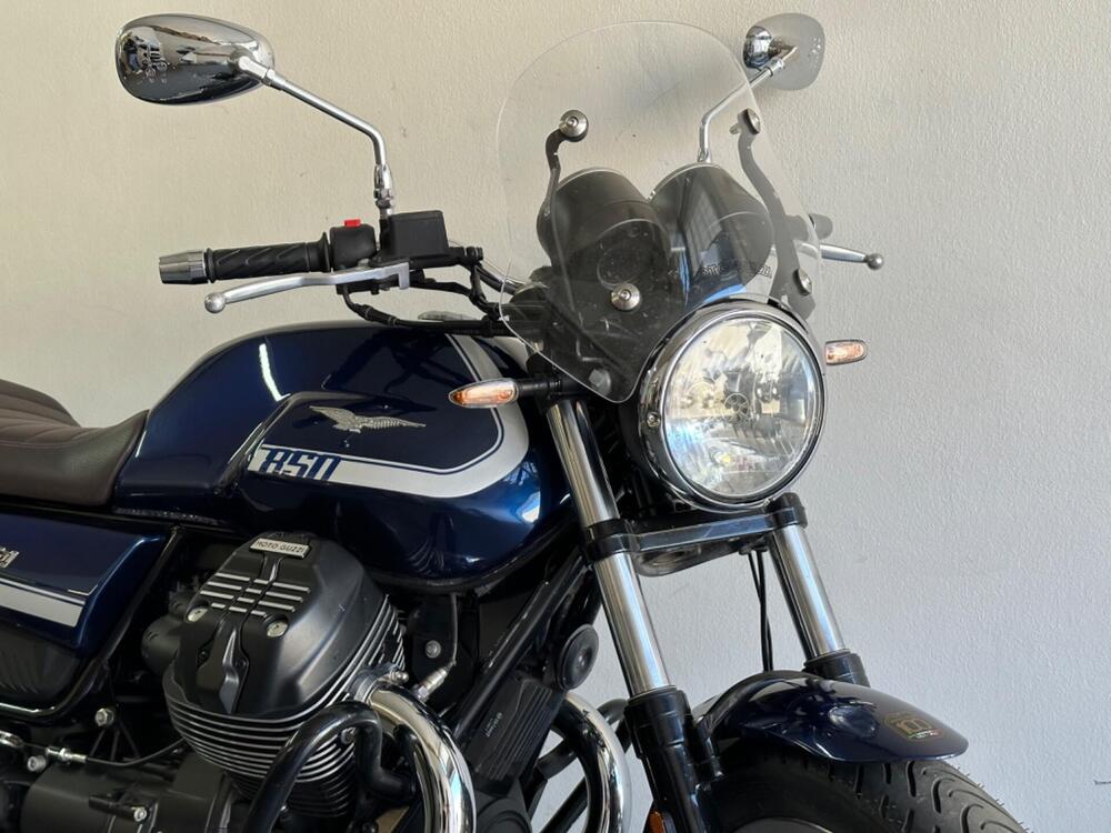 Moto Guzzi V7 Special (2021 - 24) (7)