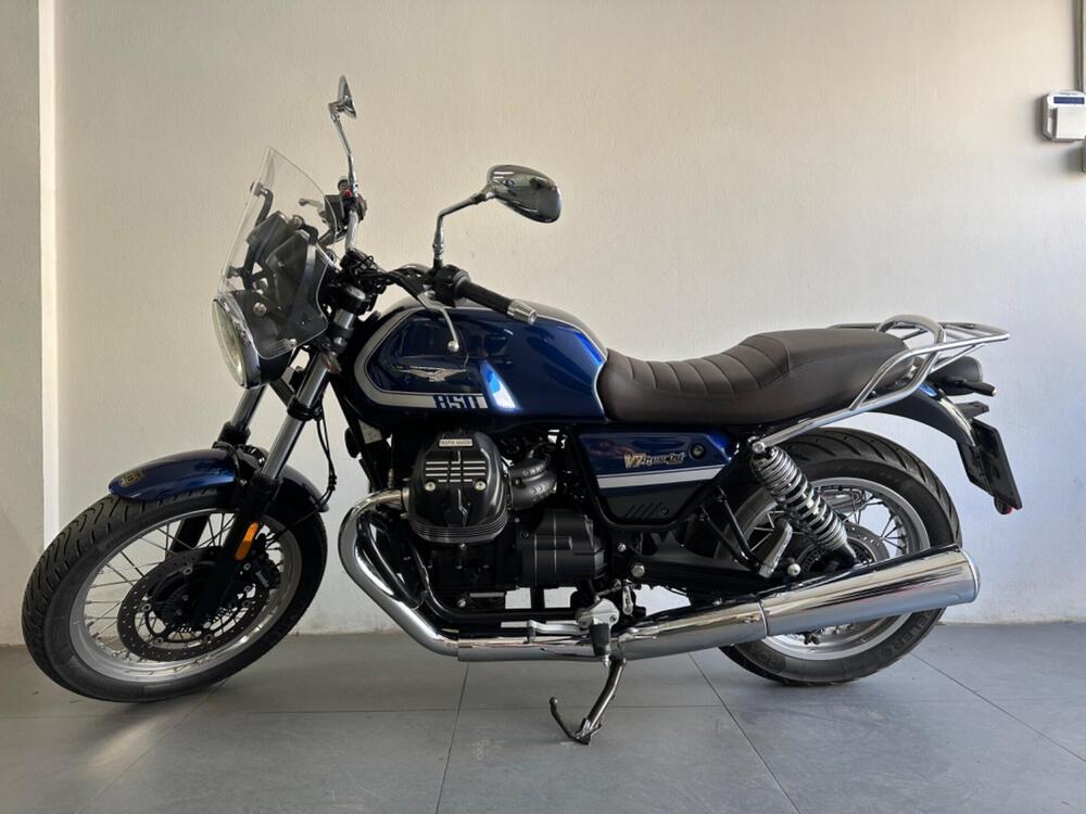 Moto Guzzi V7 Special (2021 - 24) (12)