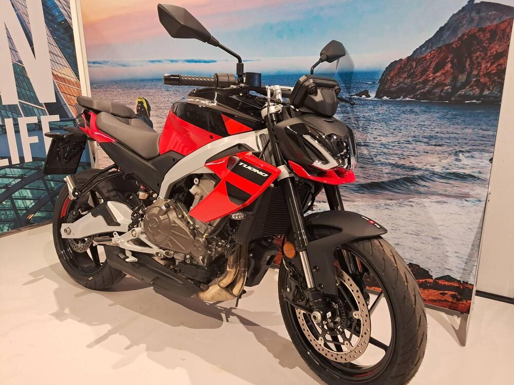 Aprilia Tuono 457 (2025) (3)