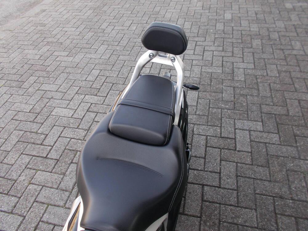 Triumph Rocket 3 R (2019 - 20) (4)