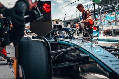F1. GP Miami 2025, Kimi Antonelli conquista la pole position della Sprint! Seguono le McLaren. Leclerc 7&deg; davanti ad Hamilton