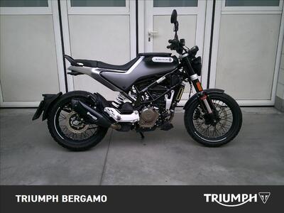 Husqvarna Svartpilen 125 (2021 - 23) usata