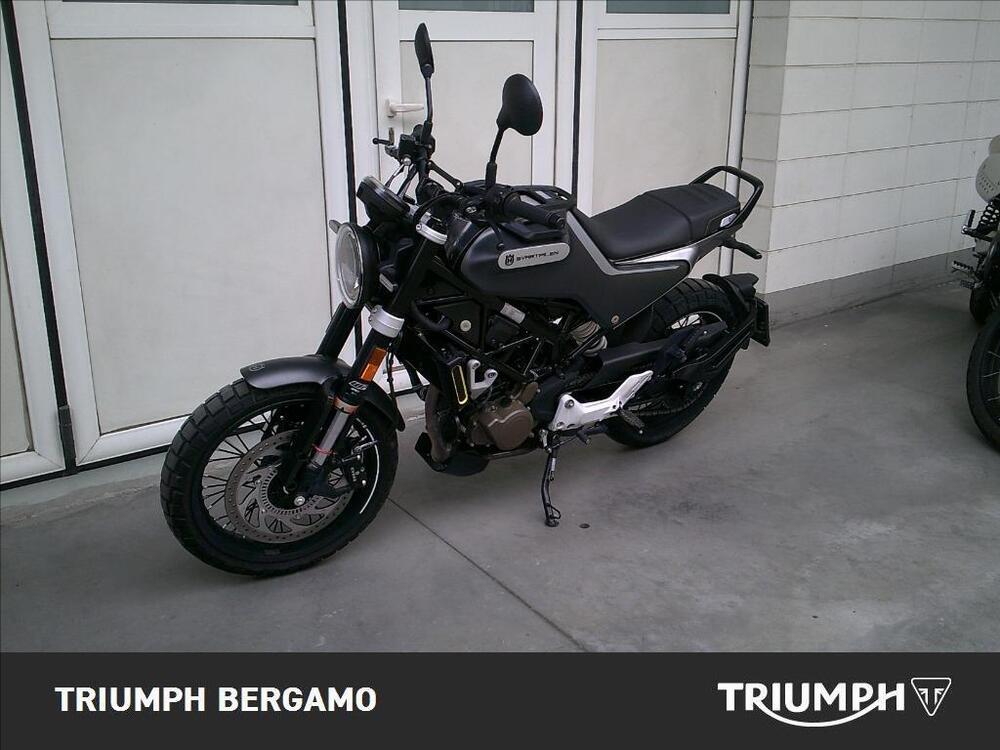 Husqvarna Svartpilen 125 (2021 - 23) (3)