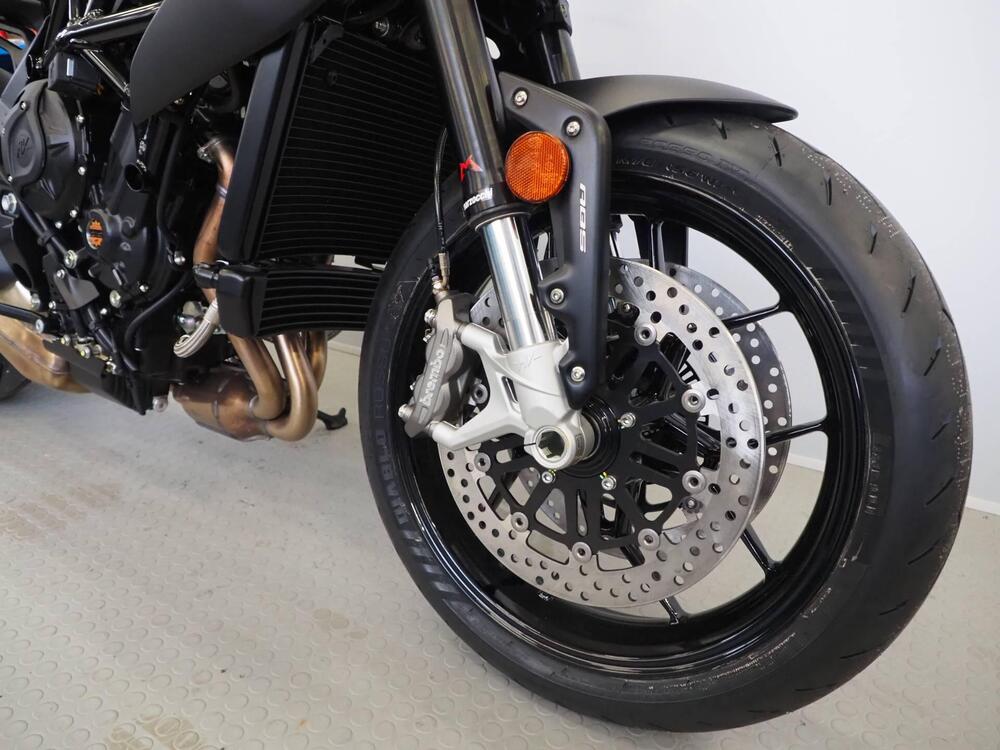 MV Agusta Dragster 800 R (2023 - 25) (4)