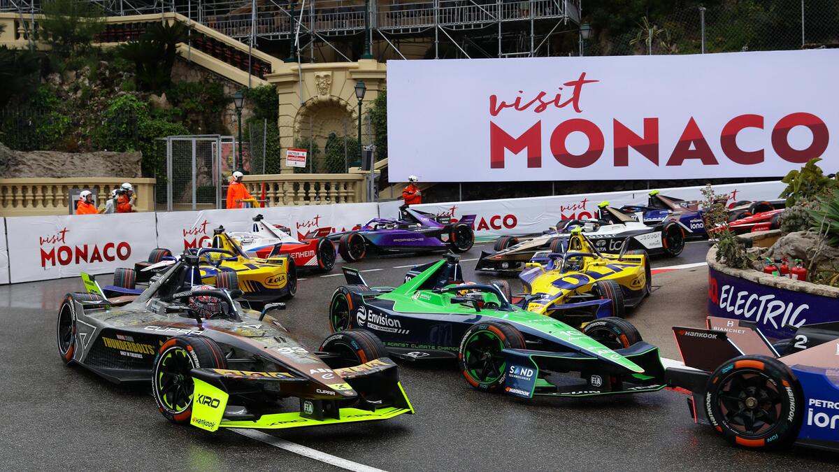 Formula E. Sebastien Buemi torna a vincere dopo sei anni trionfando in Gara 2 all'E-Prix di Monaco