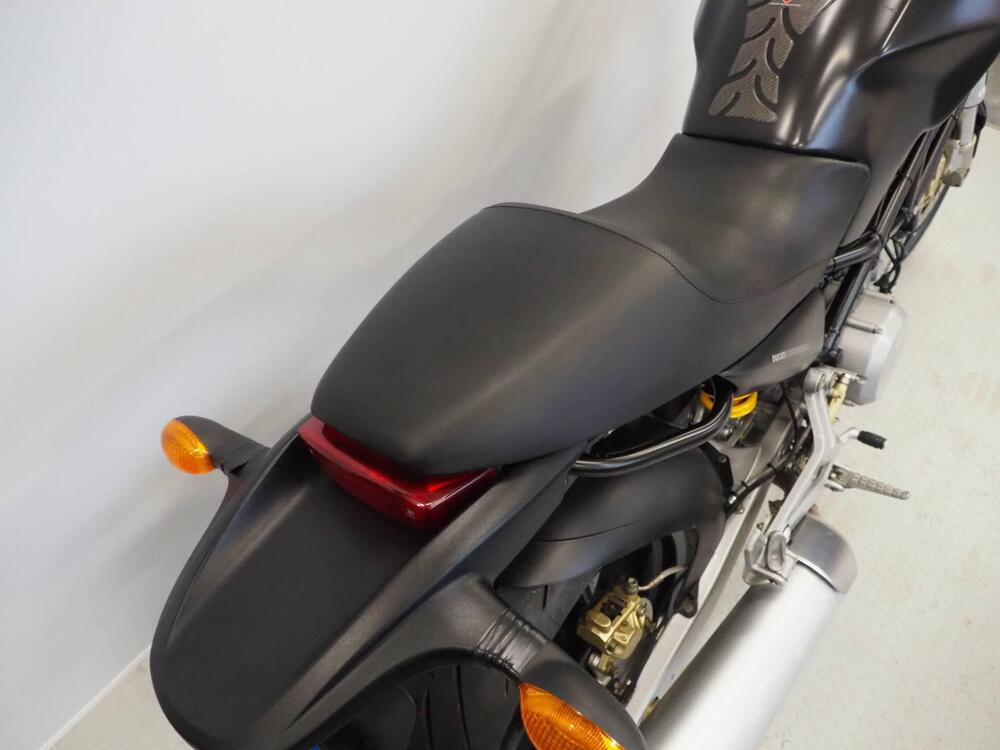 Ducati Monster 620 Dark (2003 - 06) (5)