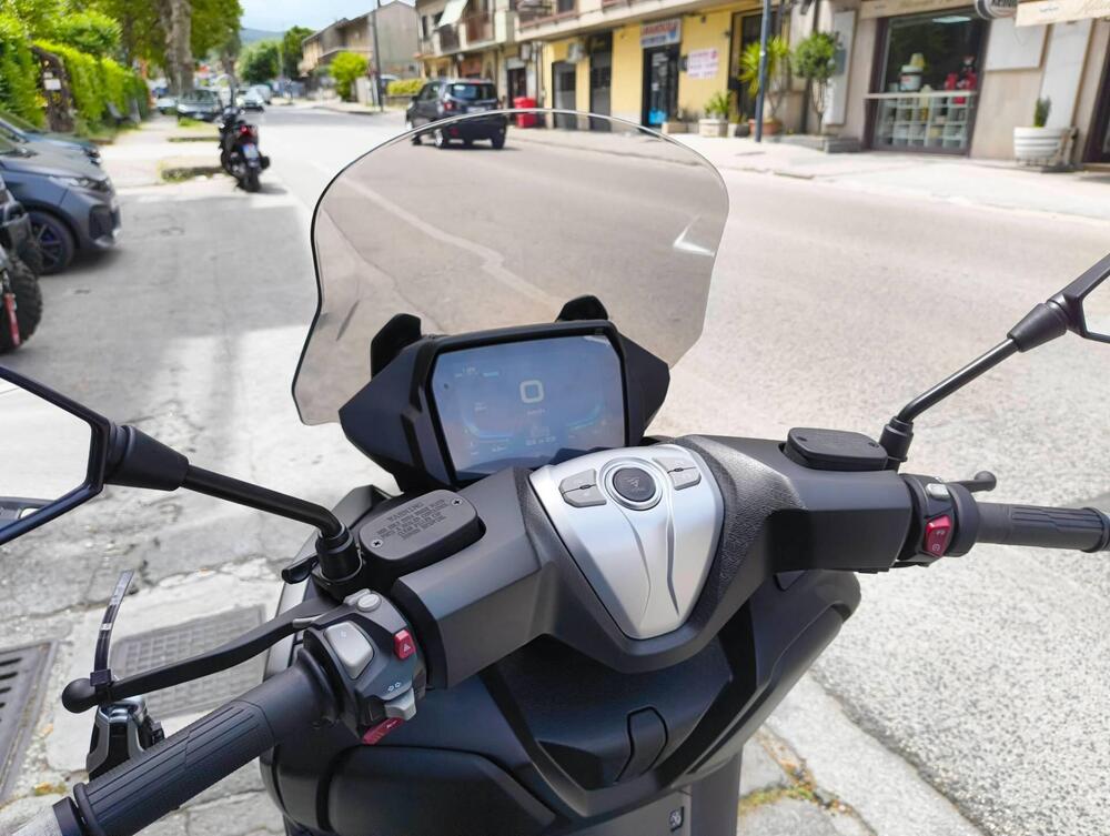 Voge Sfida SR4 MAX (2024 - 25) (5)