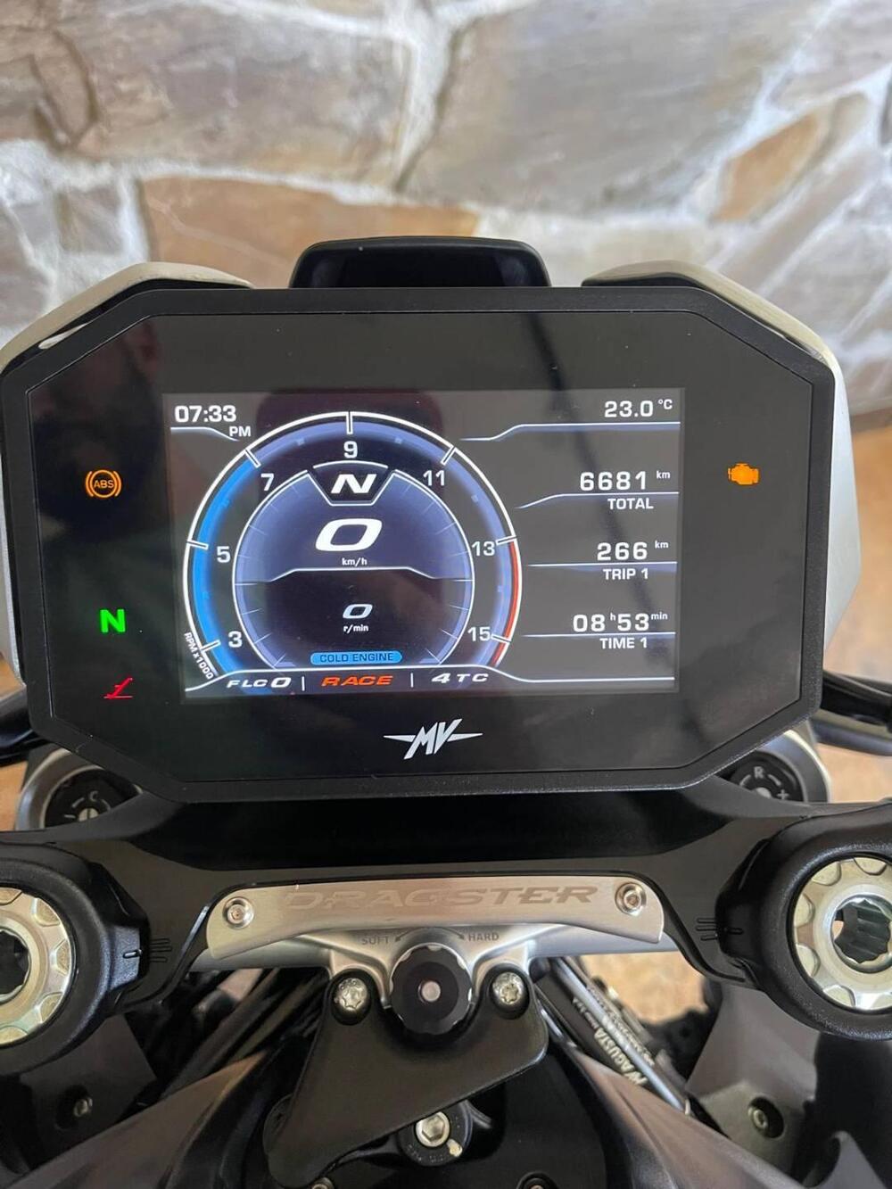 MV Agusta Dragster 800 RR (2021 - 23) (13)