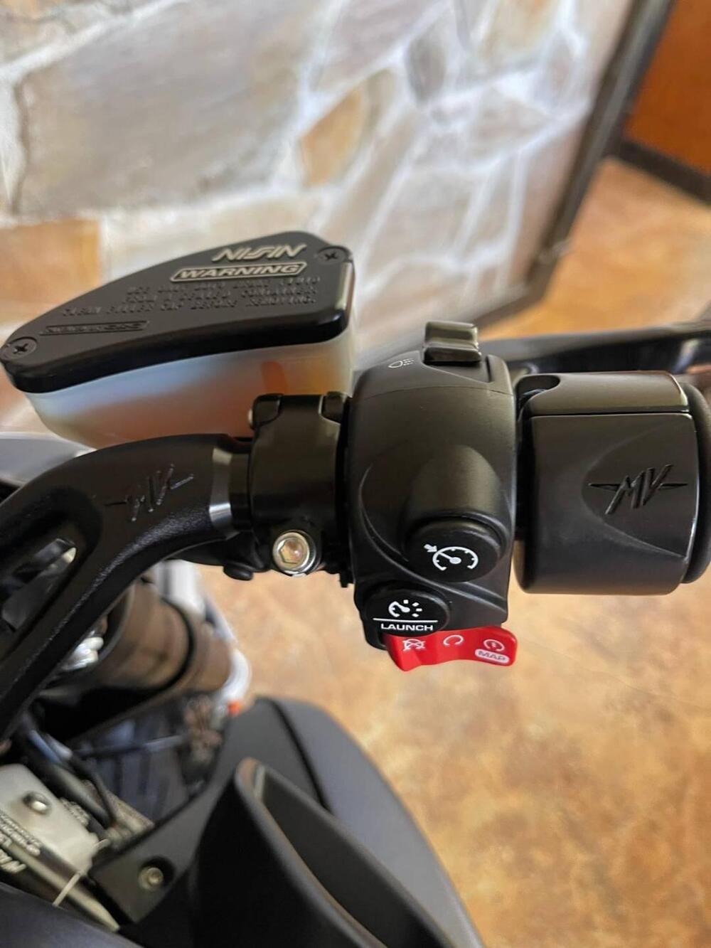 MV Agusta Dragster 800 RR (2021 - 23) (14)