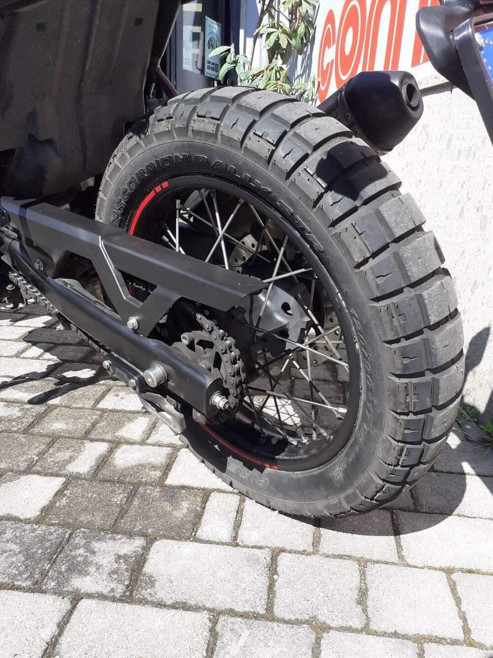 Royal Enfield Scram 411 (2022 - 24) (12)