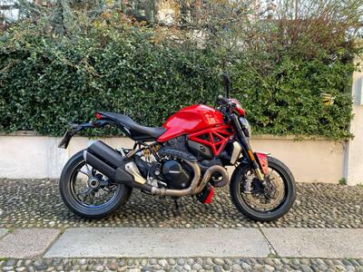 Ducati Monster 1200 R (2016 - 19) usata