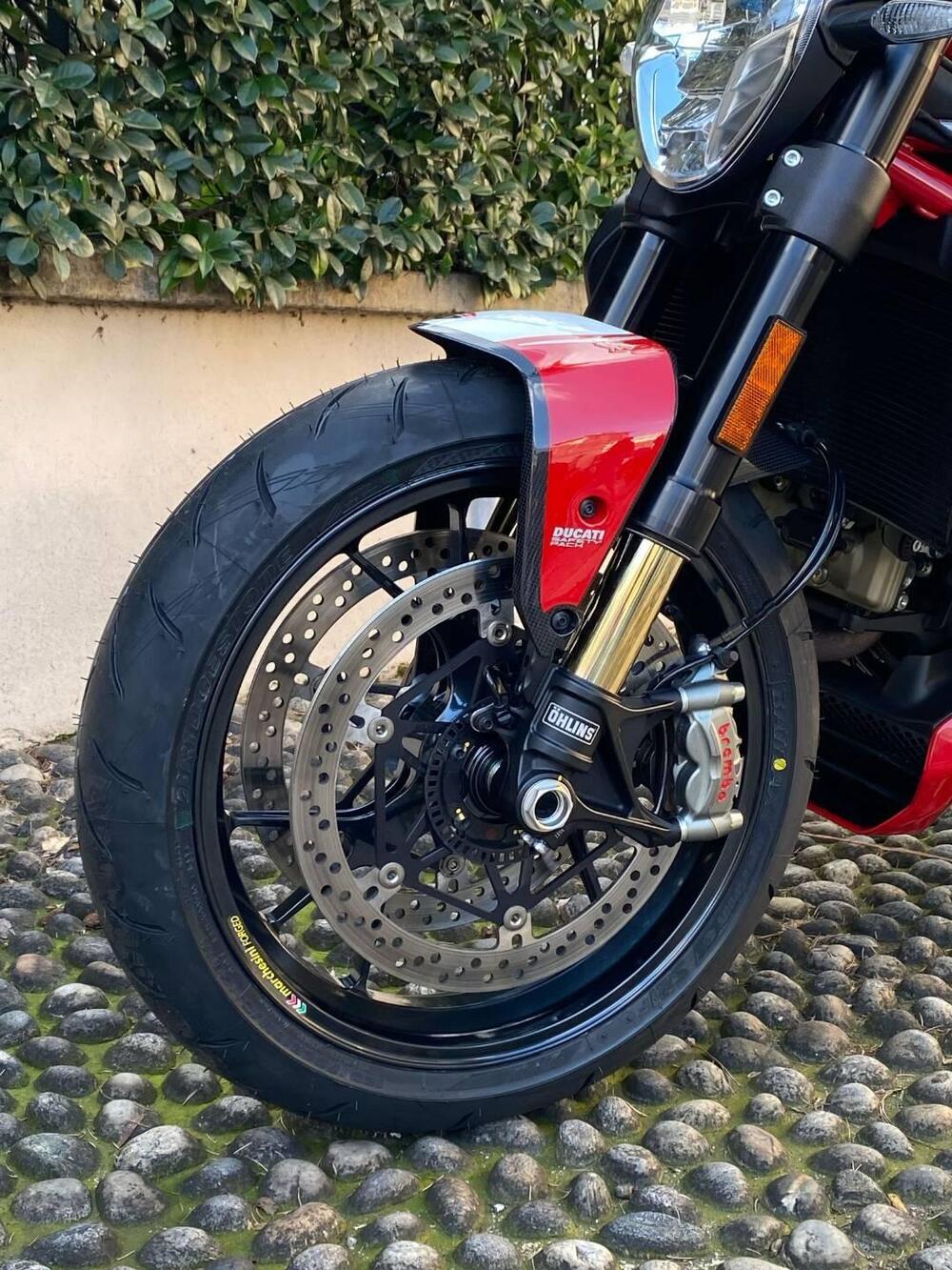 Ducati Monster 1200 R (2016 - 19) (14)