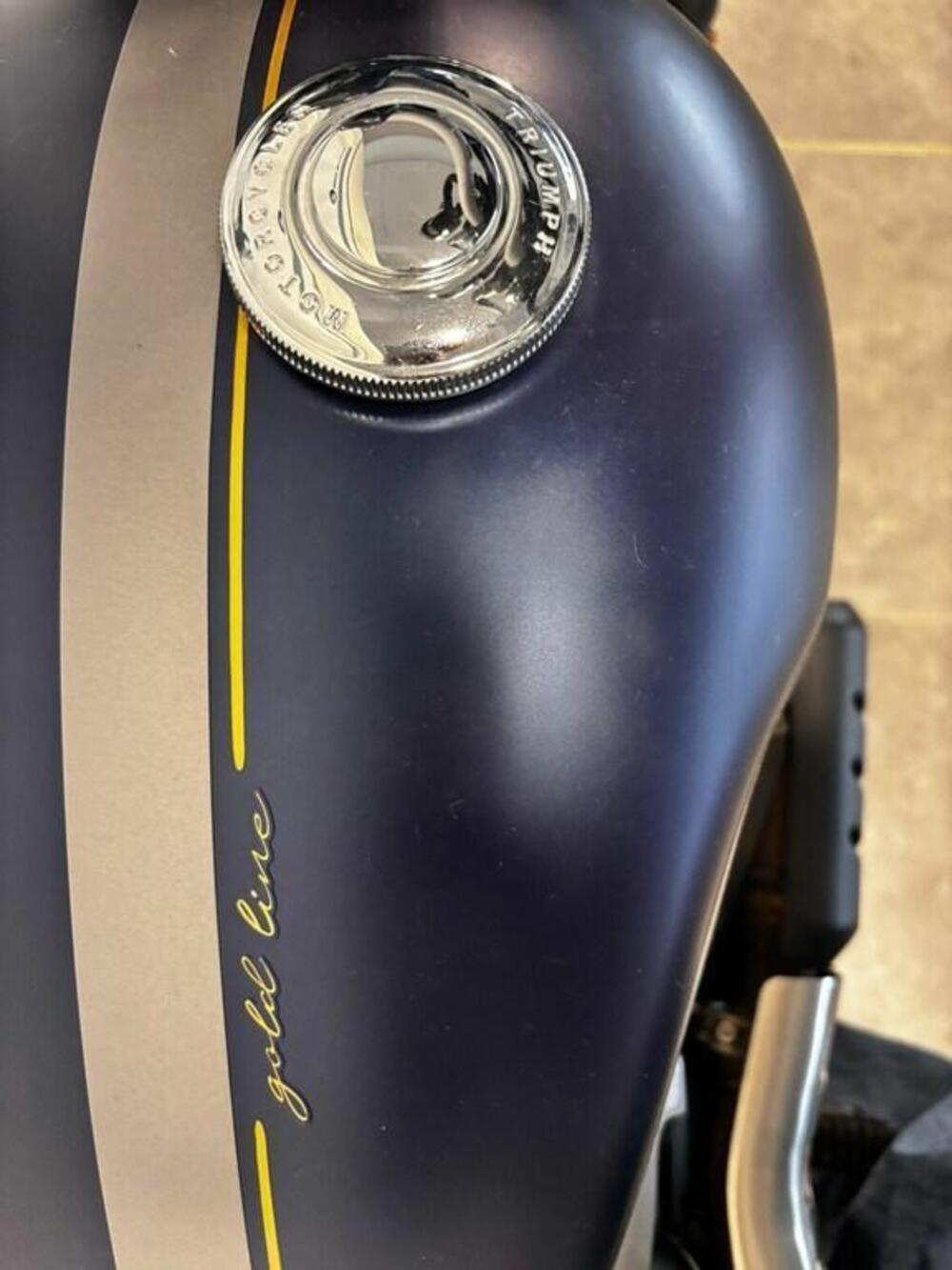 Triumph Street Scrambler 900 Gold Line Edition (2021 - 23) (6)