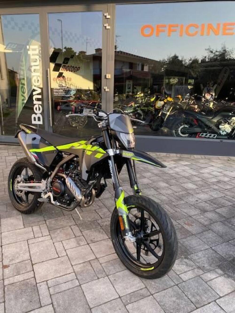 Fantic Motor XMF 125 Performance (2025) (2)