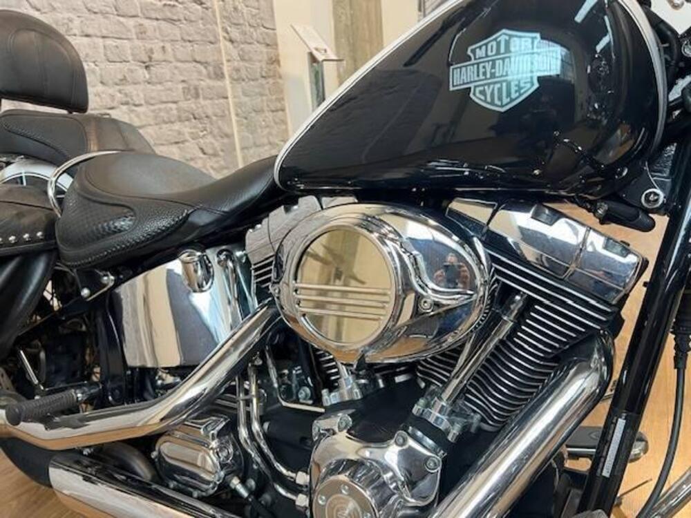 Harley-Davidson 1450 Deluxe (2005 - 06) - FLSTNI (7)