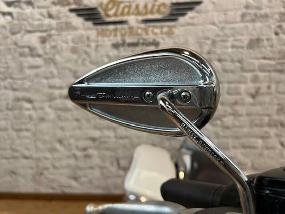 Harley-Davidson 1584 Road King Classic (2007 - 11) - FLHRCI (10)