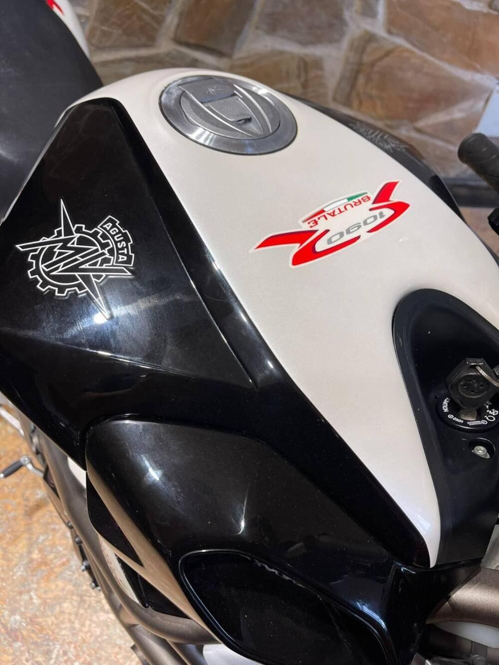 MV Agusta Brutale 1090 RR (2009 - 15) (13)