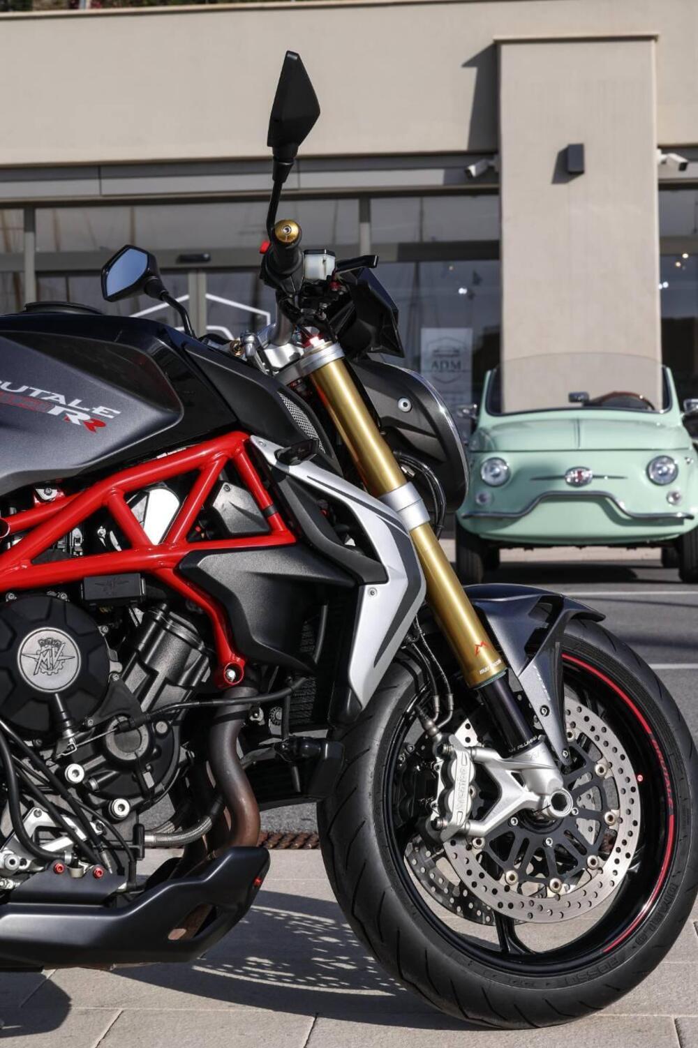 MV Agusta Brutale 800 RR (2015 - 16) (2)