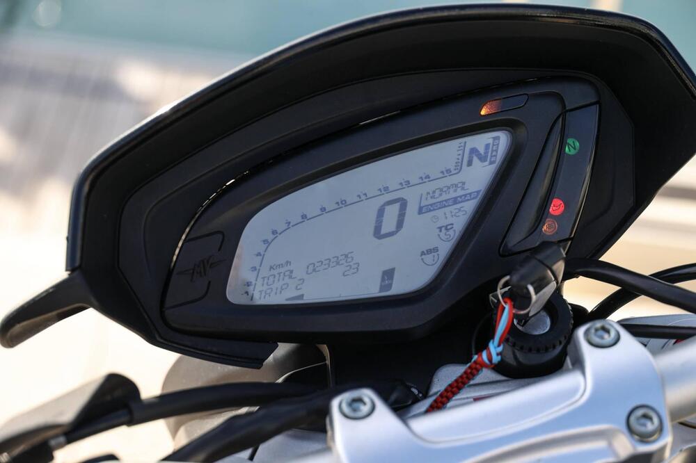 MV Agusta Brutale 800 RR (2015 - 16) (4)