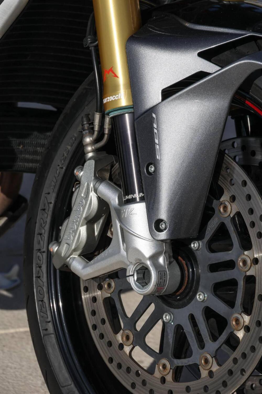 MV Agusta Brutale 800 RR (2015 - 16) (15)