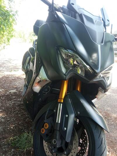 Yamaha T-Max 530 SX (2017 - 19) usata