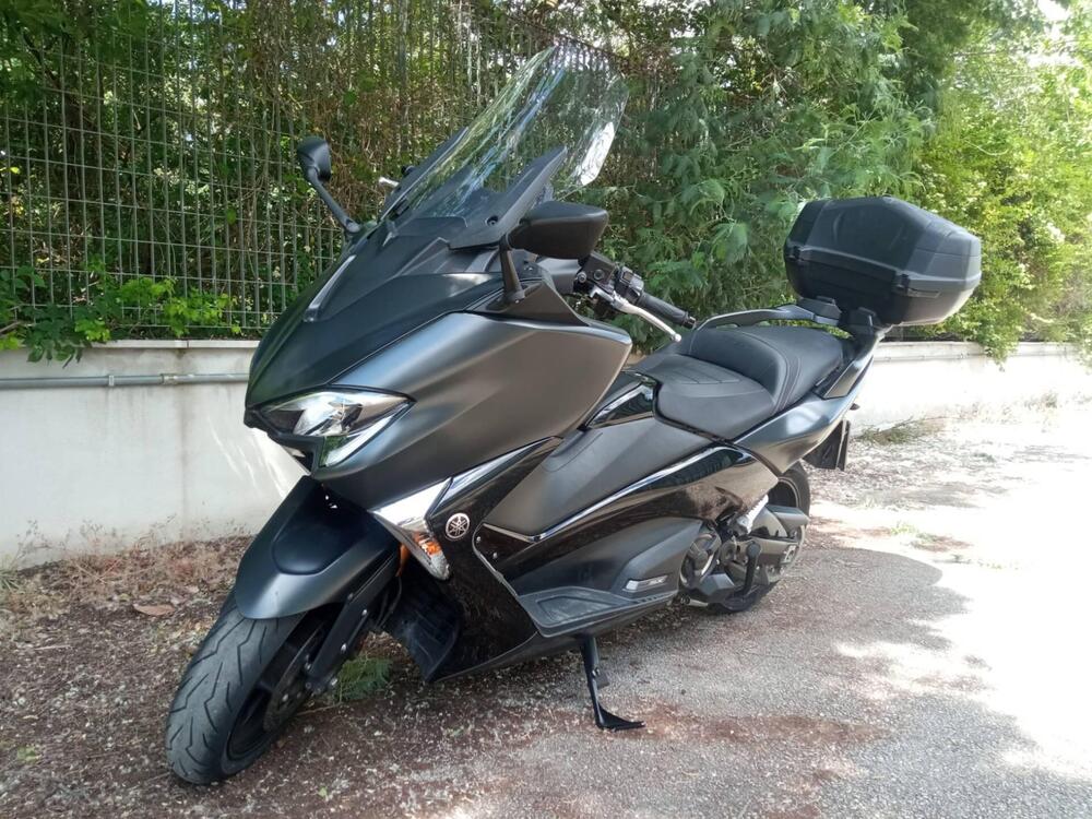 Yamaha T-Max 530 SX (2017 - 19) (2)