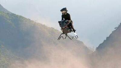 Volonaut Airbike: la moto volante &egrave; qui! [VIDEO]