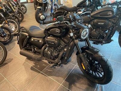 Keeway Motor V-Cruise 125 (2022 - 25) nuova