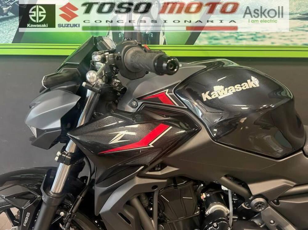 Kawasaki Z 650 (2025 - 26) (6)