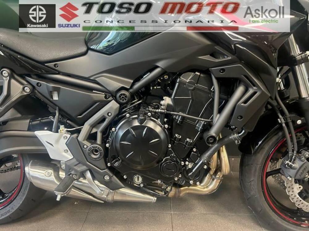 Kawasaki Z 650 (2025 - 26) (9)