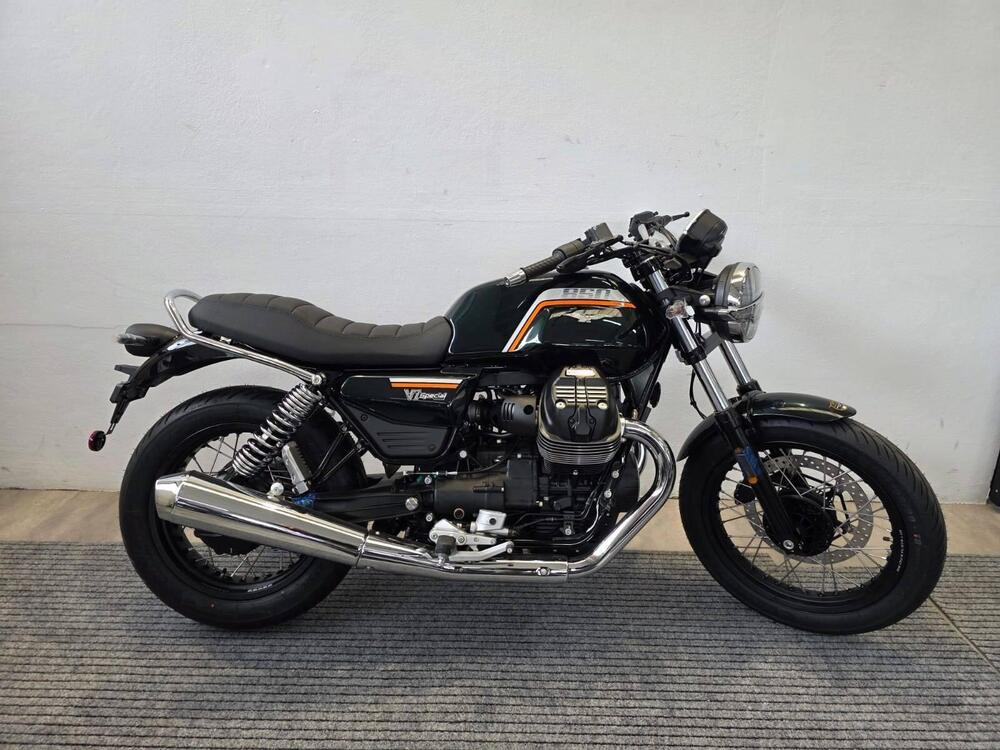 Moto Guzzi V7 Special (2025)