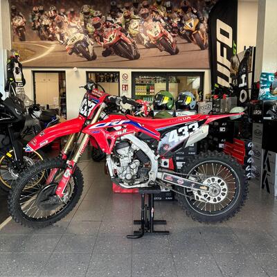 Honda CRF 250 R (2022) usata