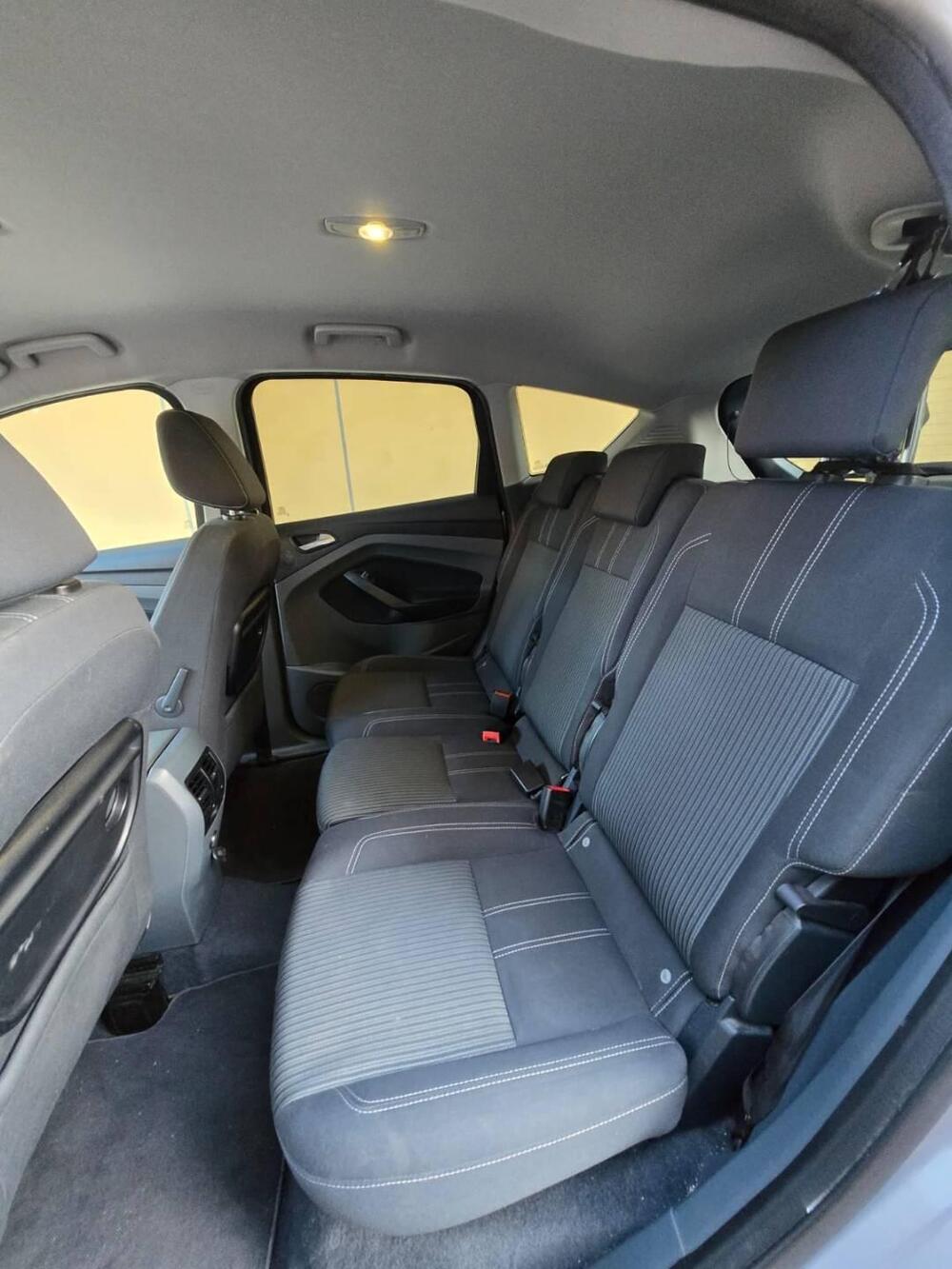 Ford C-Max usata a Pescara (11)