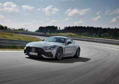 Mercedes-AMG GT 63 Pro: scende in campo e le ha tutte contro. Top e Flop