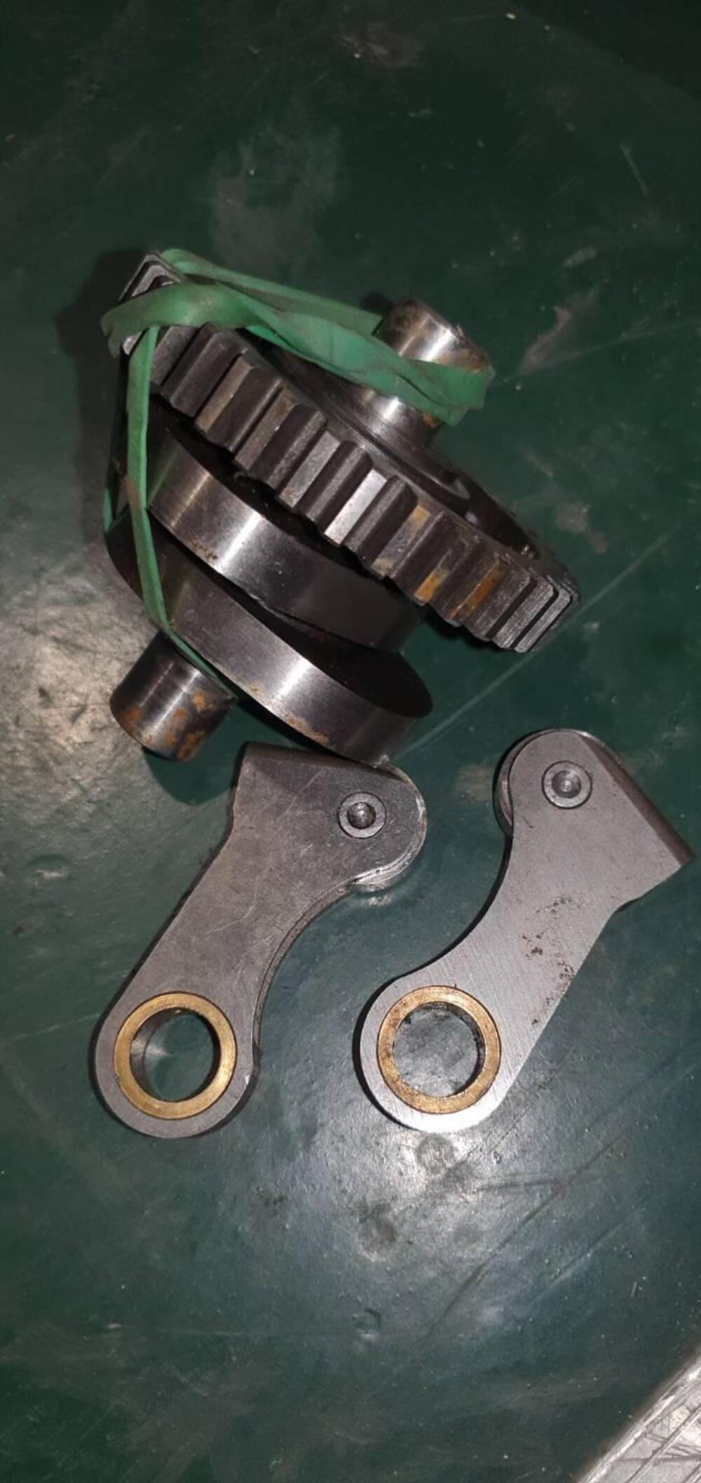 Cammes Guzzi Dondolino Moto Guzzi (2)