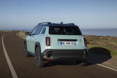 Il ritorno della Renault 4: se fosse stata a benzina... e invece no [VIDEO]